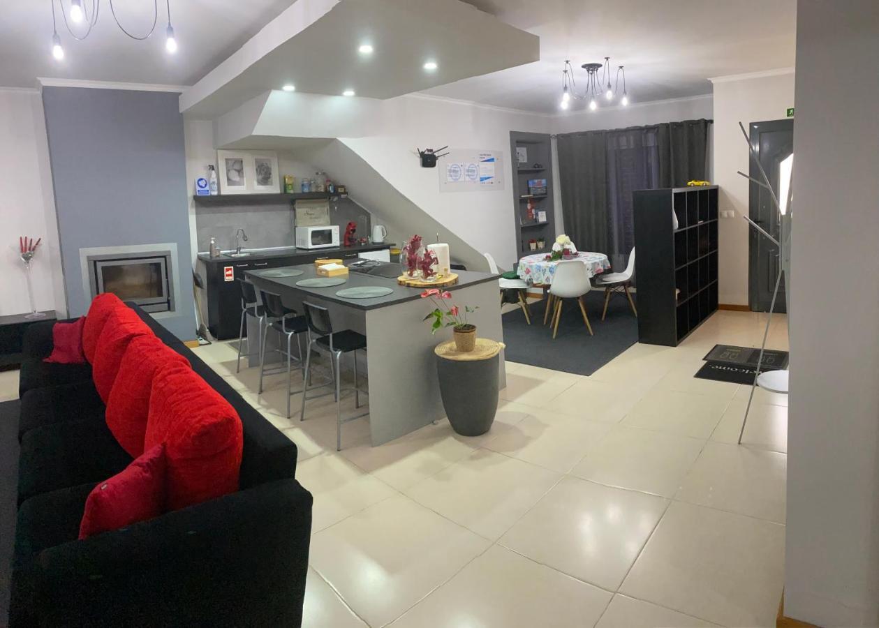 Апартаменти Alojamento House 66 Понта-Делгада Екстер'єр фото