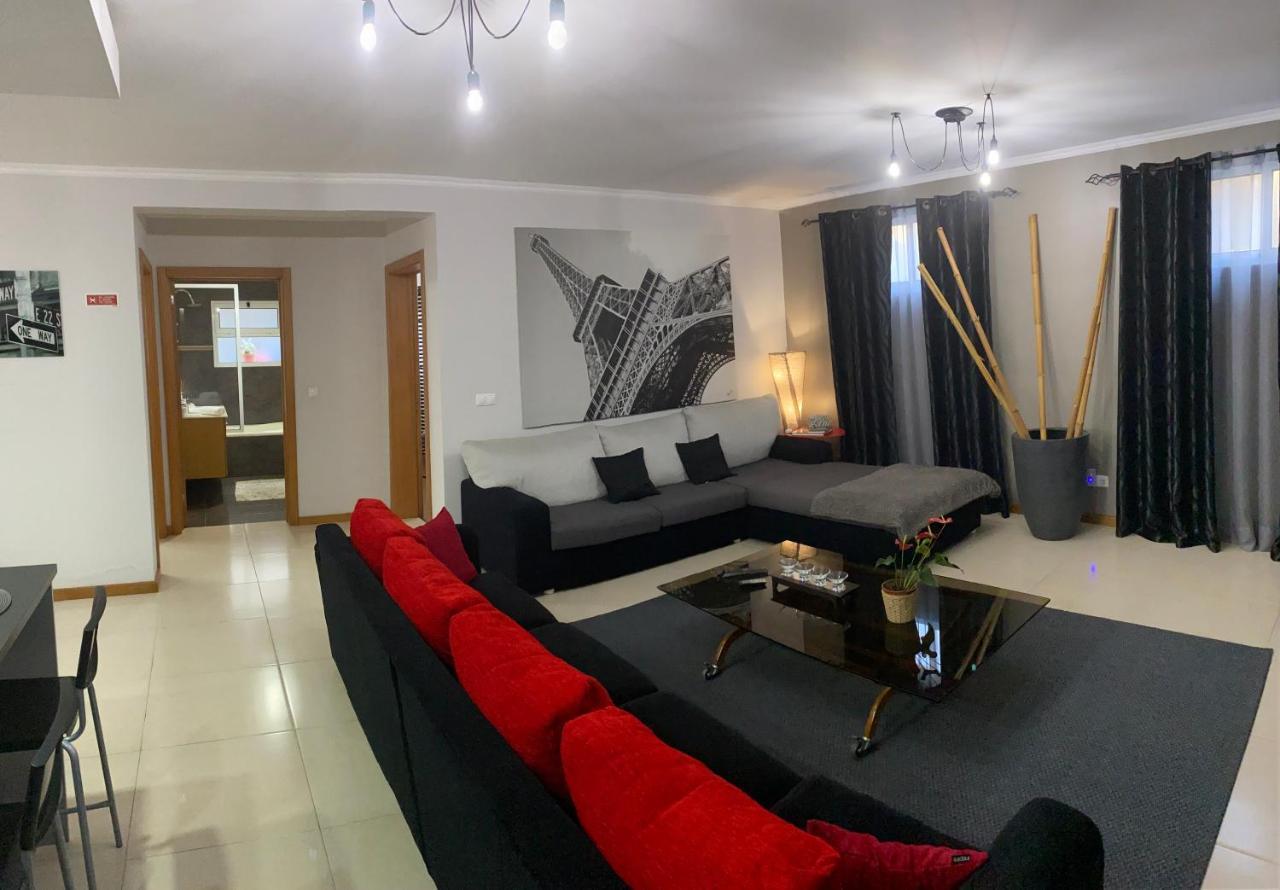 Апартаменти Alojamento House 66 Понта-Делгада Екстер'єр фото